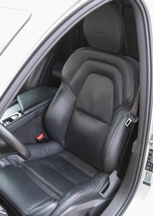 Volvo S60 cena 150000 przebieg: 91000, rok produkcji 2020 z Nowy Staw małe 301